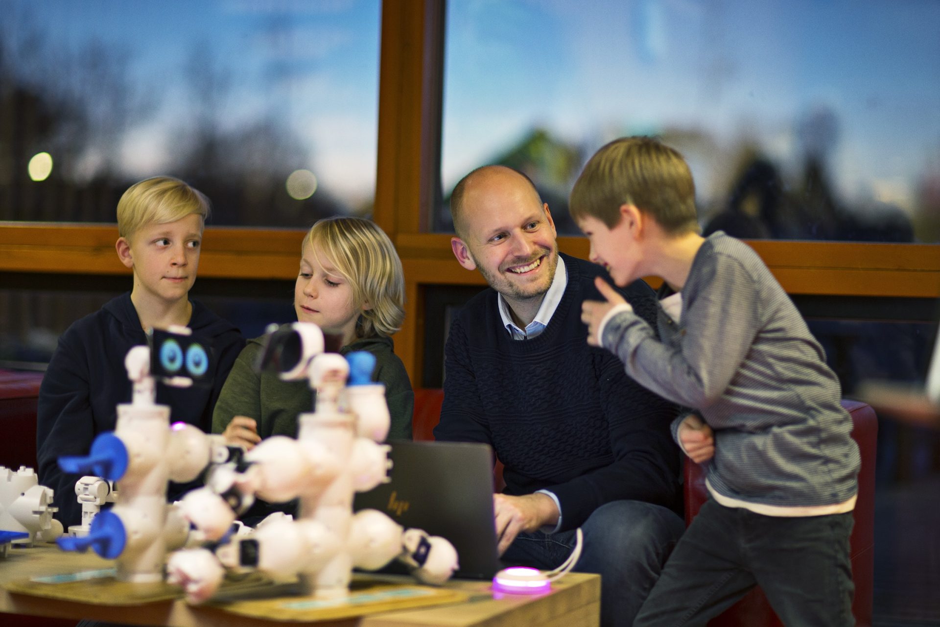 Shape Robotics - Fable på skole