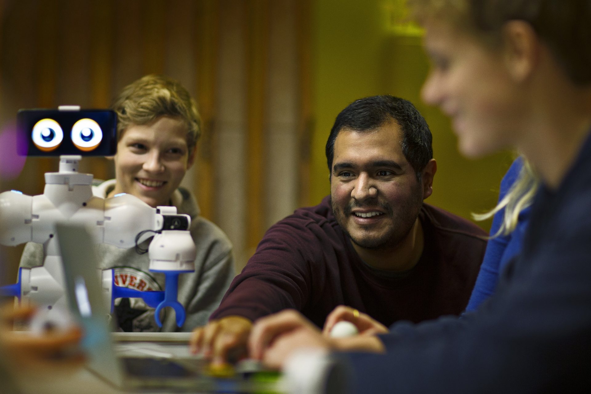 Shape Robotics - Det rumænske skoleprojekt