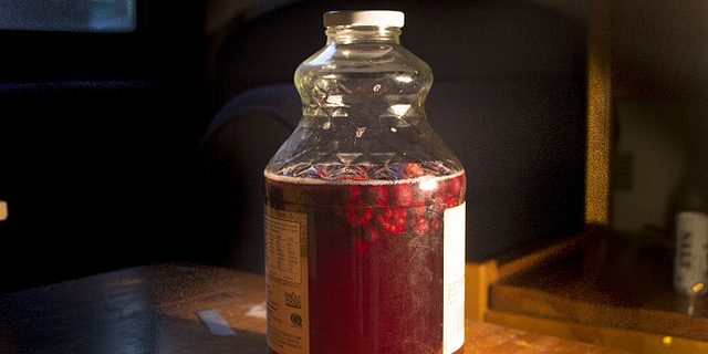 Kombucha, som är en fermenterad tédryck (gjord på grönt te) kan sänka blodsockret hos typ-2-diabetiker enligt en amerikansk pilotstudie. Foto: Wikipedia /Lukas Chin