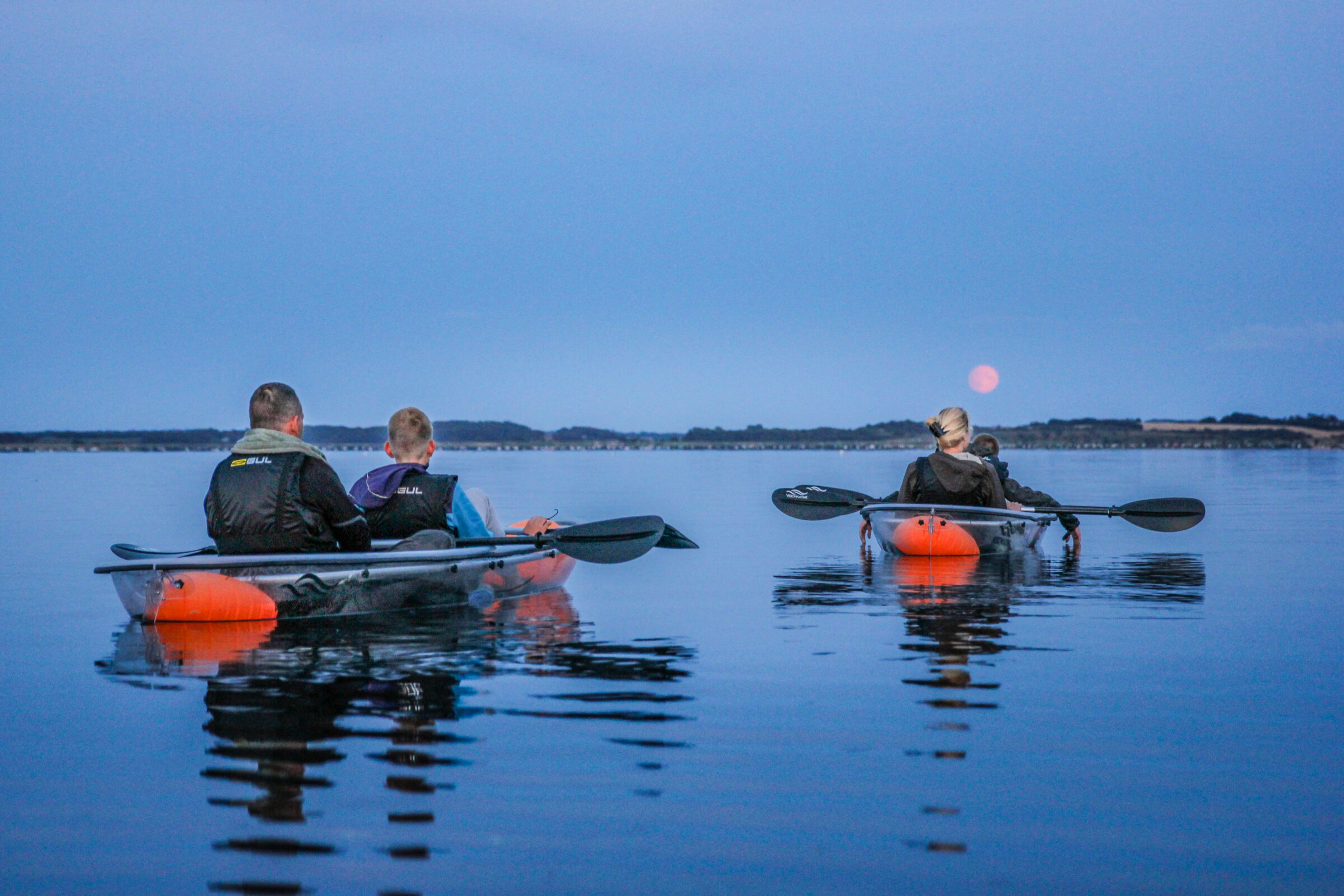 Fuldmånetur i gennemsigtig kajak/glaskajak/kano i Skive ved Limfjorden i Midtjylland/Nordjylland med VisionKayak