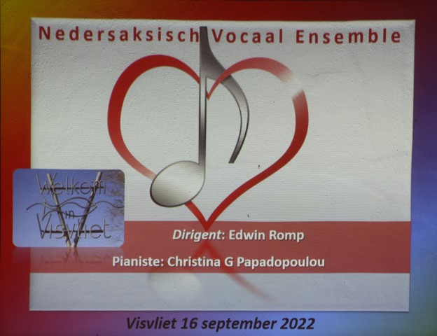 Optreden Nedersaksisch Vocaal Ensemble in de Hervormde kerk.