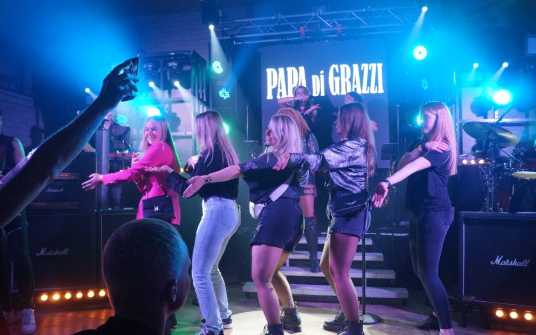 Vrijdag 2 mei het optreden van Papa di Grazzi