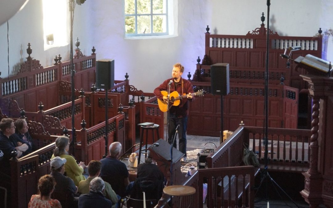 Tim Knol in onze hervormde kerk.