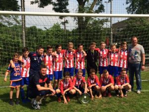 de sterke vice-kampioen uit Limburg, Adveo Schinnen