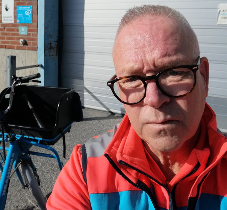 Brevbäraren Bo Göran Andersson på Postnord. Foto: Privat.