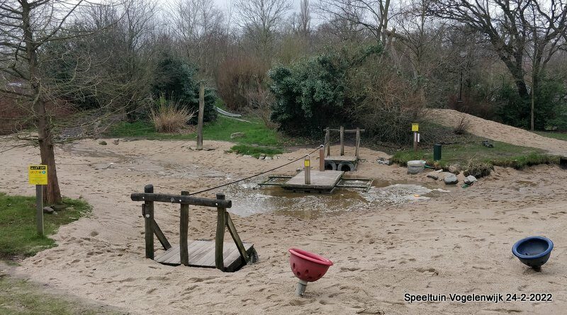 Nieuw zand Speelwater