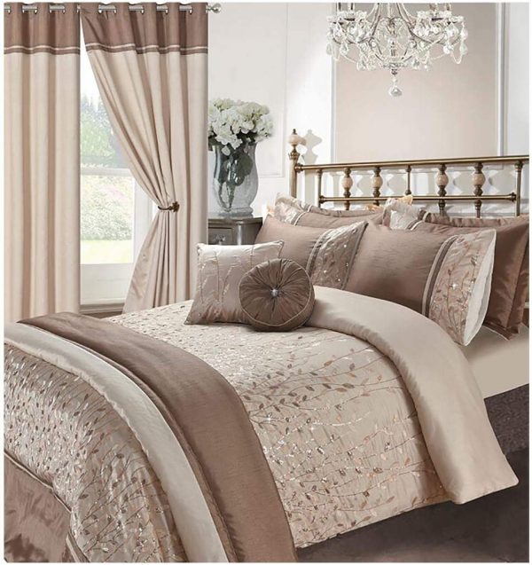 Bedding Sets with Matching Curtains