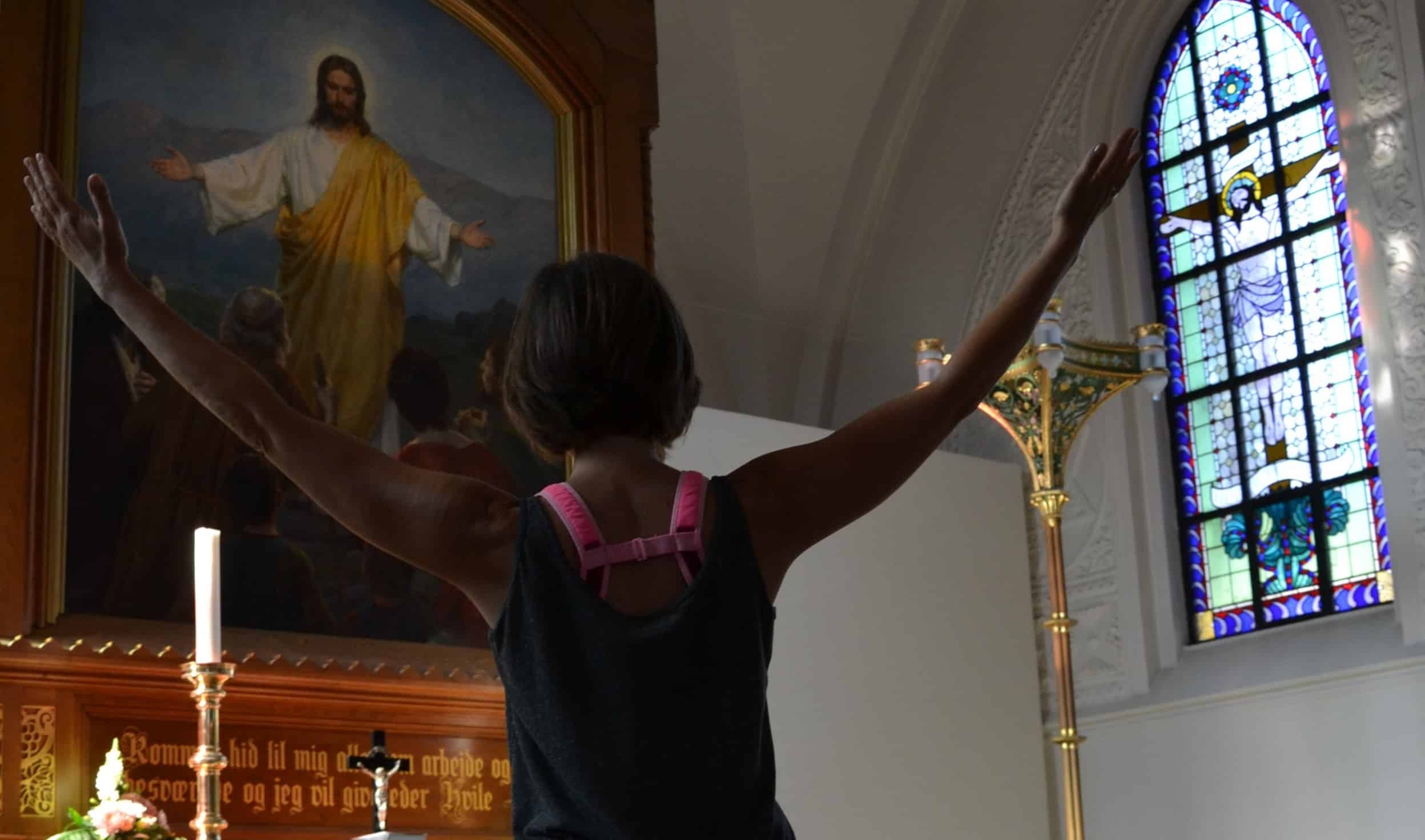 Cross Yoga