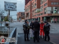 Aus ungeklärten Gründen kam es am Samstagmorgen nach einer Party zu einem Streit zwischen zwei Schwester. Der Streit eskalierte derart, dass eine der beiden von der St. Annenbrücke in den St. Annenfleet sprang. Ein Freund und die Schwester holten die junge Frau aus dem Wasser und alarmierten die Feuerwehr. Die junge Frau kam mit Unterkühlungen in ein Krankenhaus. Über den Ausgang des Streits ist nichts übermittelt. Foto: Dominick Waldeck
