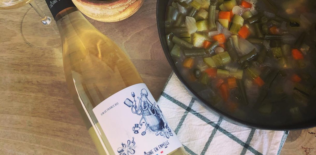 Cuisine en Famille Les Bras m'en tombent Blanc 2019 Vin de France.