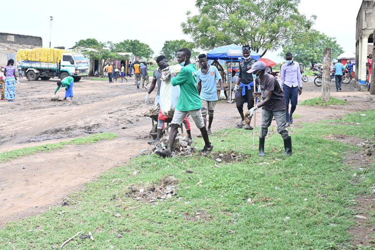 cleaning operations to remove plastic debris and polythene bags from a fishing community on Lake Albert