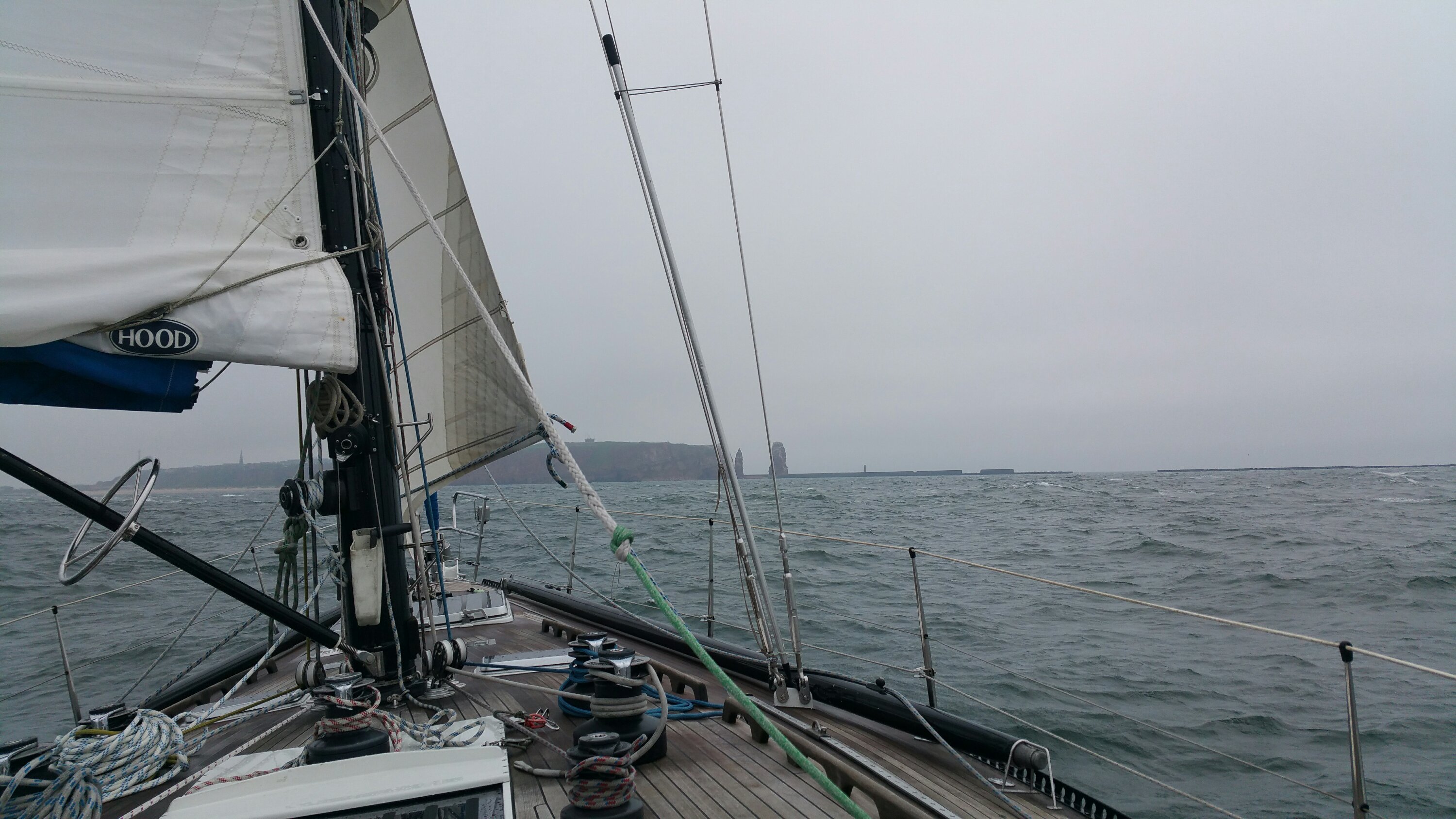 Alt img Die Lange Anna von Helgoland, von Westen gesehen