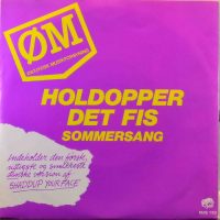 Østjydsk Musikforsyning – Holdopper Det Fis.