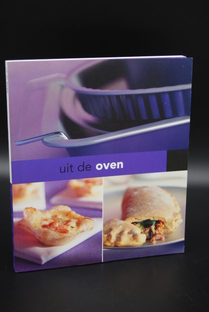 Tweedehands kookboek-Uit de oven