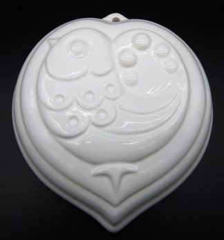 Witte aardewerk puddingvorm Hart-Vogel-Wit met ophangoog