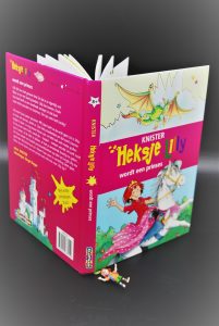 Tweedehands kinderboek 7-9 jaar-Heksje Lilly wordt een prinses