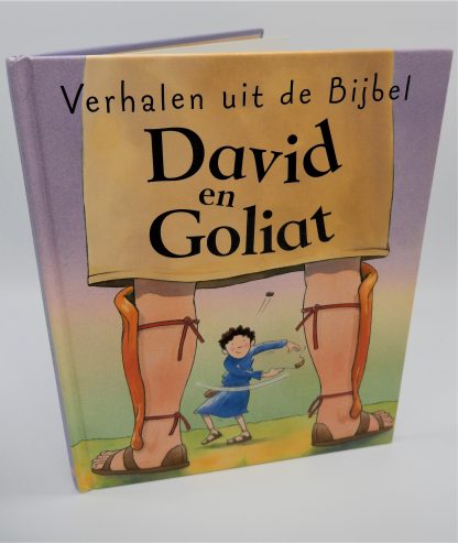 Kinderboek grote letters-David en Goliat-Verhalen uit de Bijbel