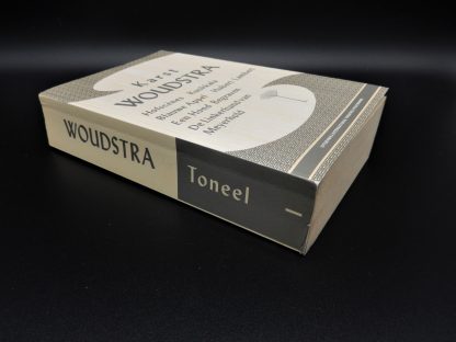 Toneel I-Karst Woudstra-9789064033407