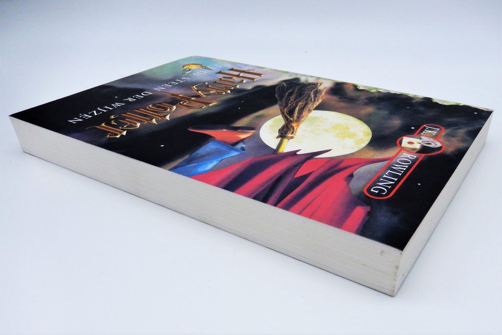 Harry Potter en de steen der wijzen, J.K. Rowling | What's New Today?