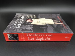 Judy Batalion-9789026344503-Dochters van het daglicht