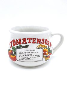 Vintage soepkom met recept tomatensoep