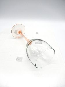 Luminarc vintagewijnglas roze voet
