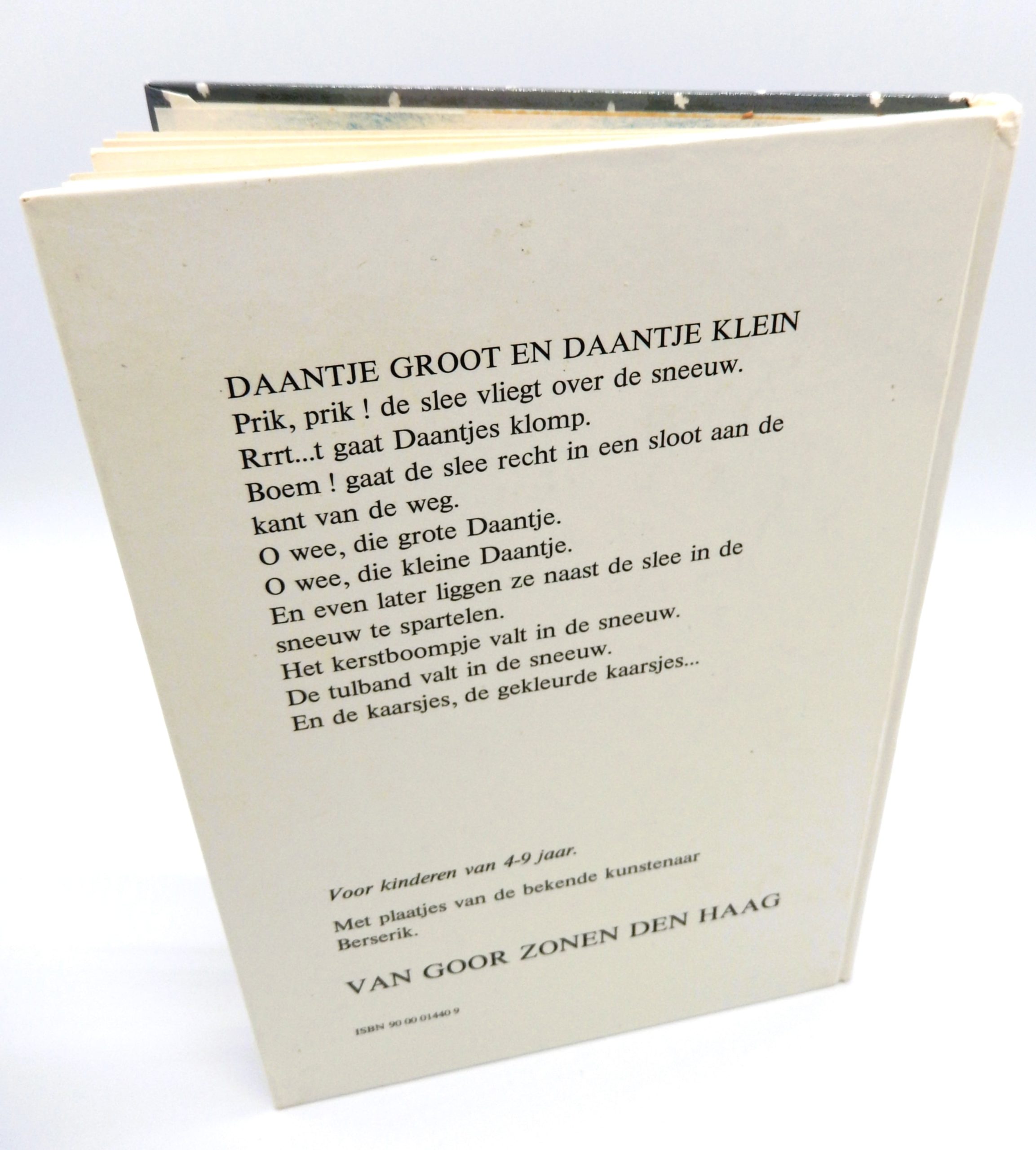 Leonard Roggeveen - Daantje groot en Daantje klein - vintage kinderboek uit 1973 over sneeuw en kerstmis