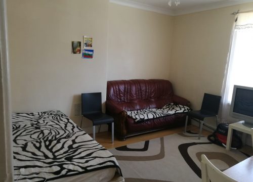 2 Bedroom Flat for sale in Plumstead