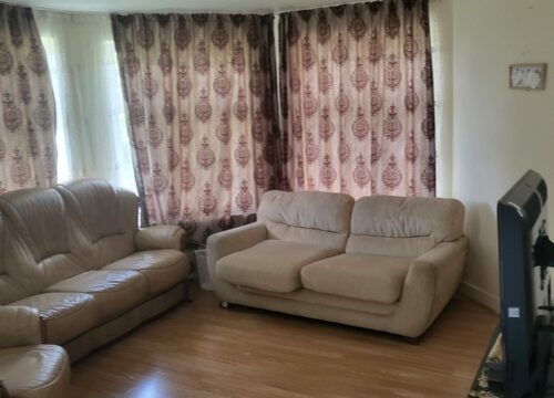 2 bed flat @ Thamesmead for sale