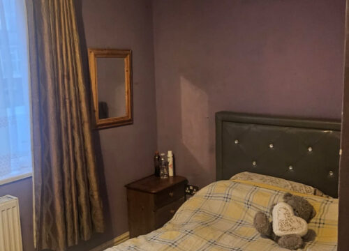 3 Bedroom Townhouse For Sale on Boneta Road, SE18