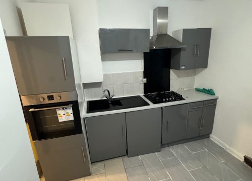 2 bedroom to rent in Hackney