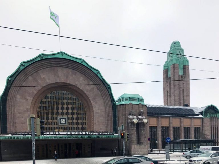 Helsinki 380 - Bahnhof