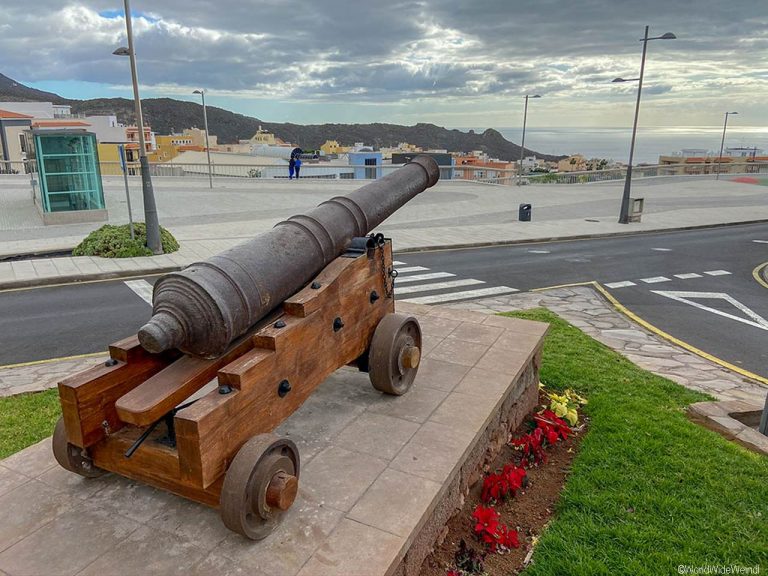 Teneriffa Süden: Die Stadt Adeje, im Süden von Teneriffa