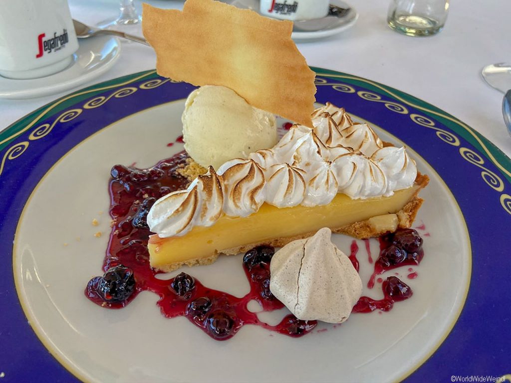 Teneriffa Süden: Kuchen beim Restaurant bei Gigantes_Puerto de Santiago