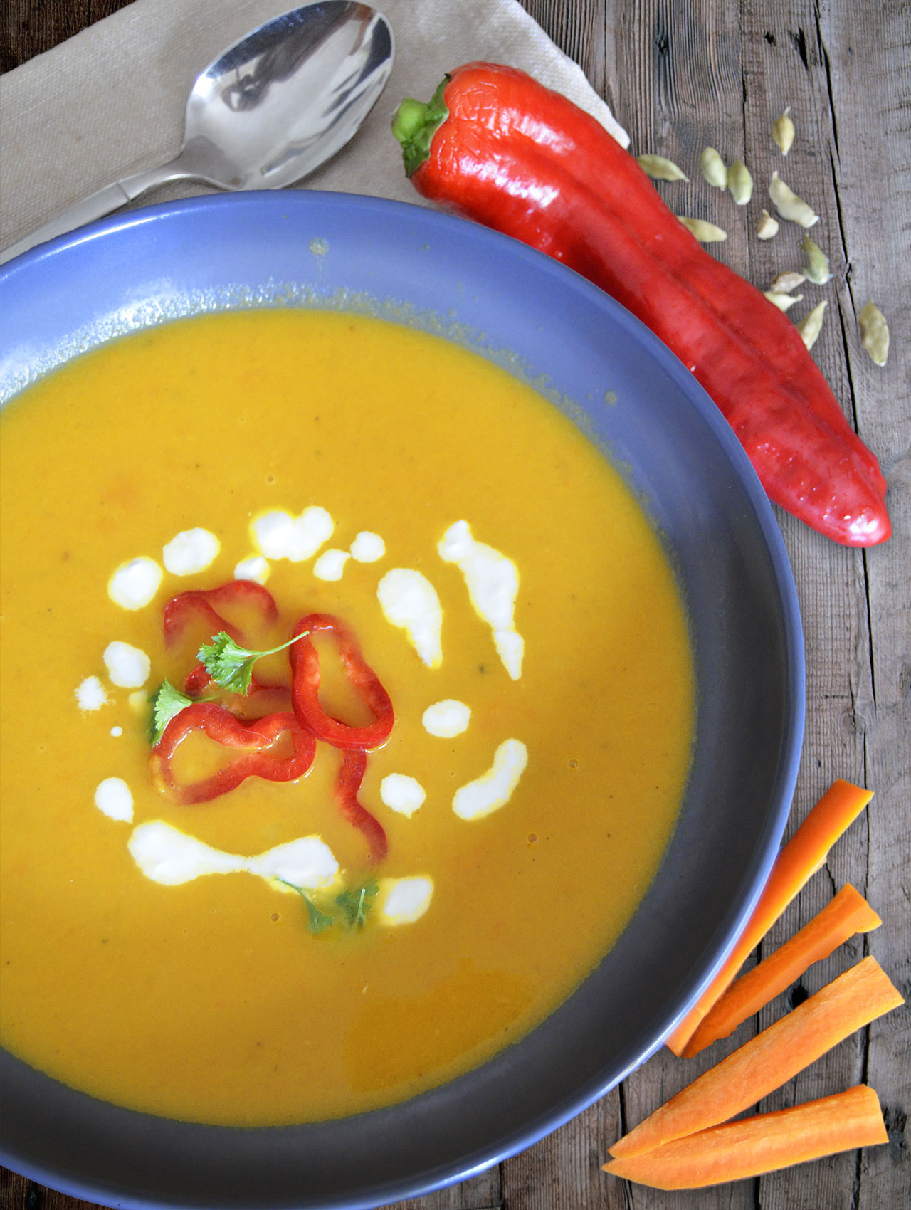 Karotten-Kokos-Suppe mit Kardamon | Notizen aus der Provinz