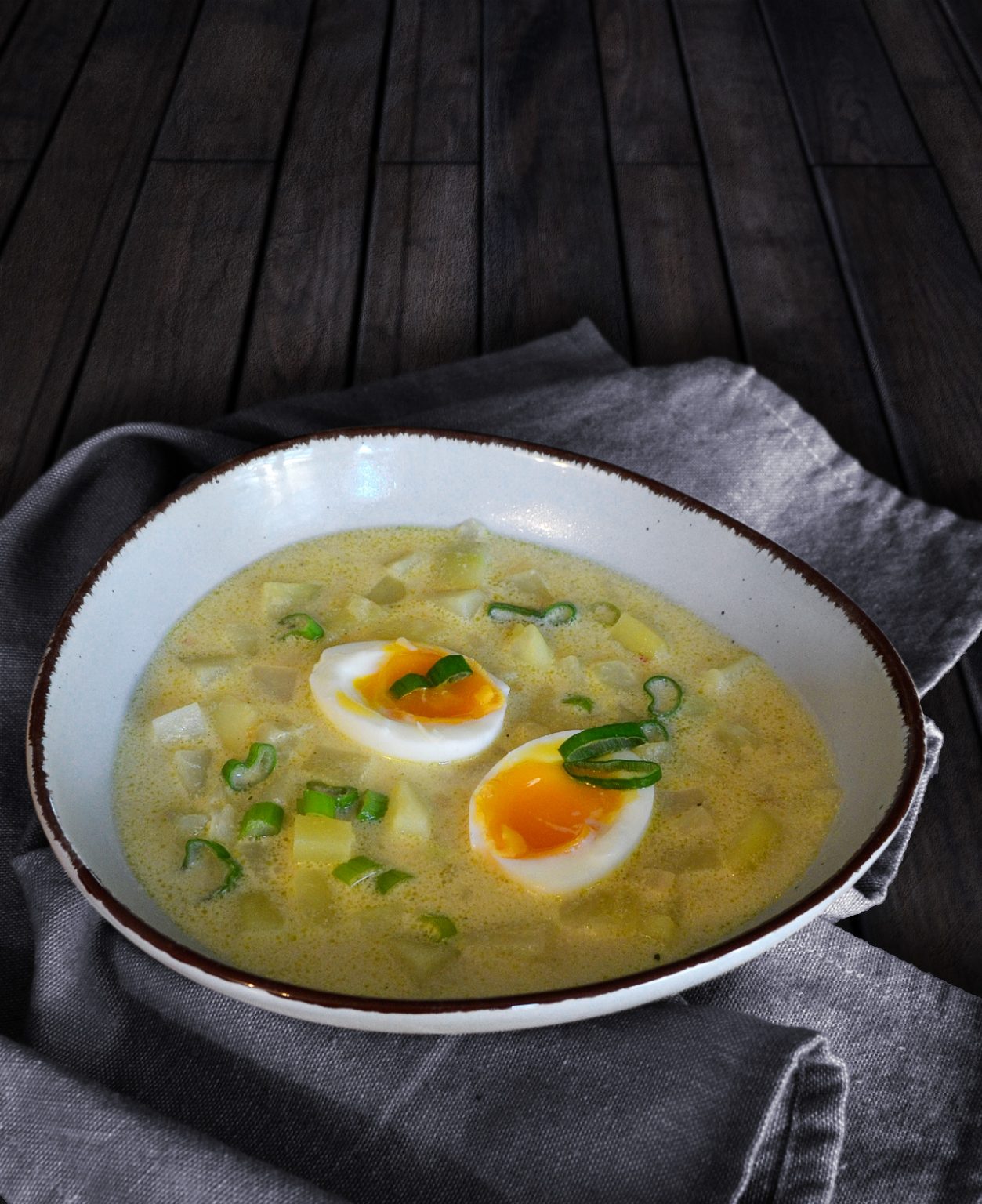 Kartoffel-Kohlrabi-Suppe mit Senf und weichgekochtem Ei | Notizen aus ...