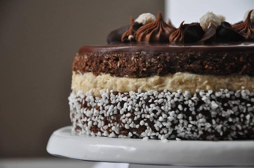 chokladbollstårta