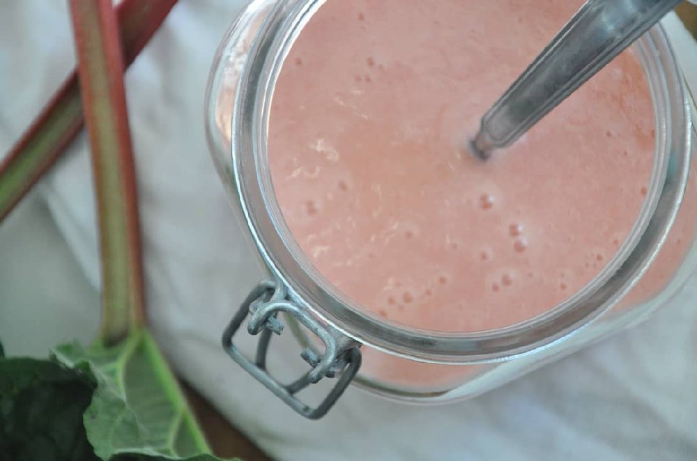 rabarbercurd