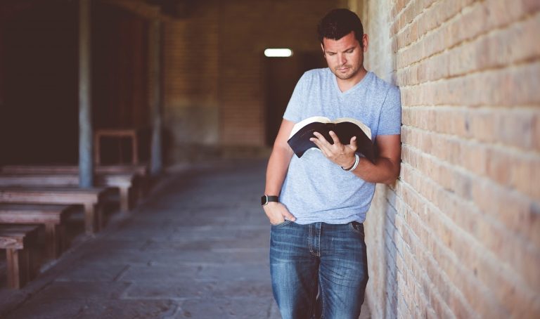 Lire la suite à propos de l’article UN LIVRE EXTRAORDINAIRE !