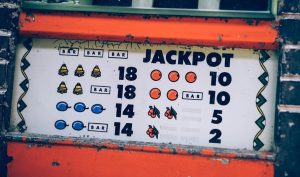 Lire la suite à propos de l’article JE T’OFFRE LE JACKPOT SI…