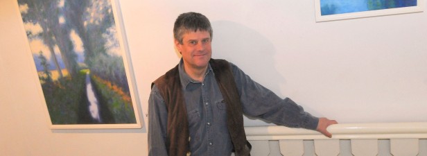 Hans Werner Thurmann, hier bei einer Ausstellung im Peschkenhaus in Moers.