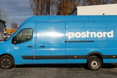 Distributionsbil för paketutkörning år PostNord.