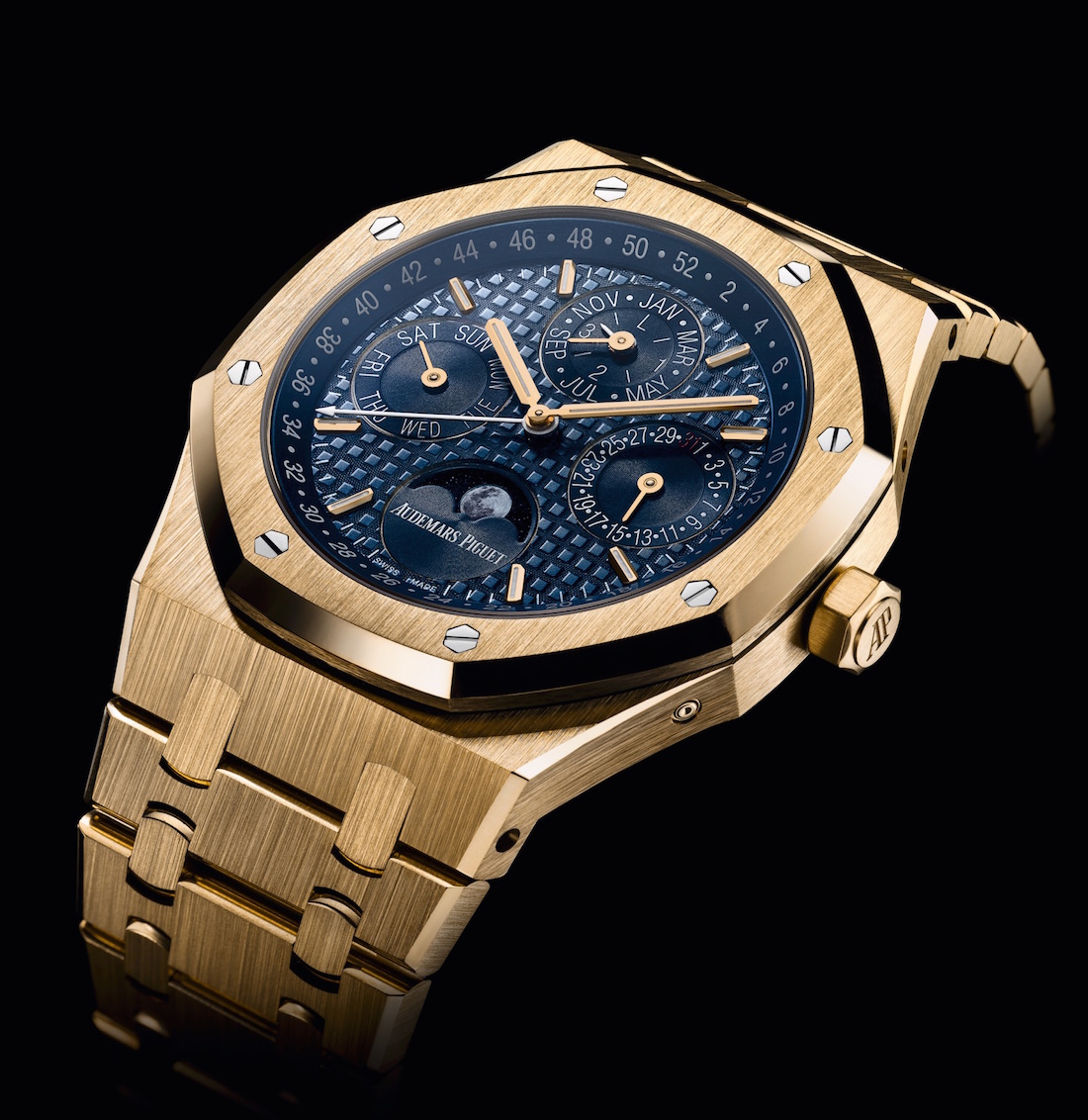Audemars-Piguet-Royal-Oak-Perpetual-Calendar-4