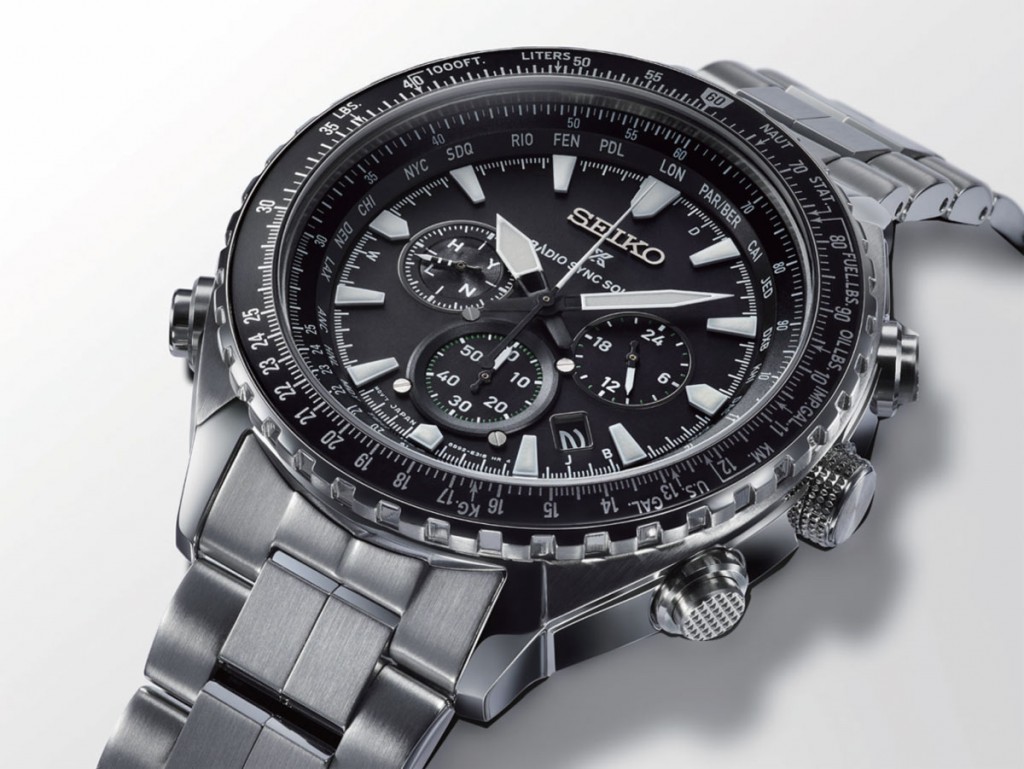 Seiko-Prospex-Radio-Sync-Solar-World-Time-Chronograph-SSG001