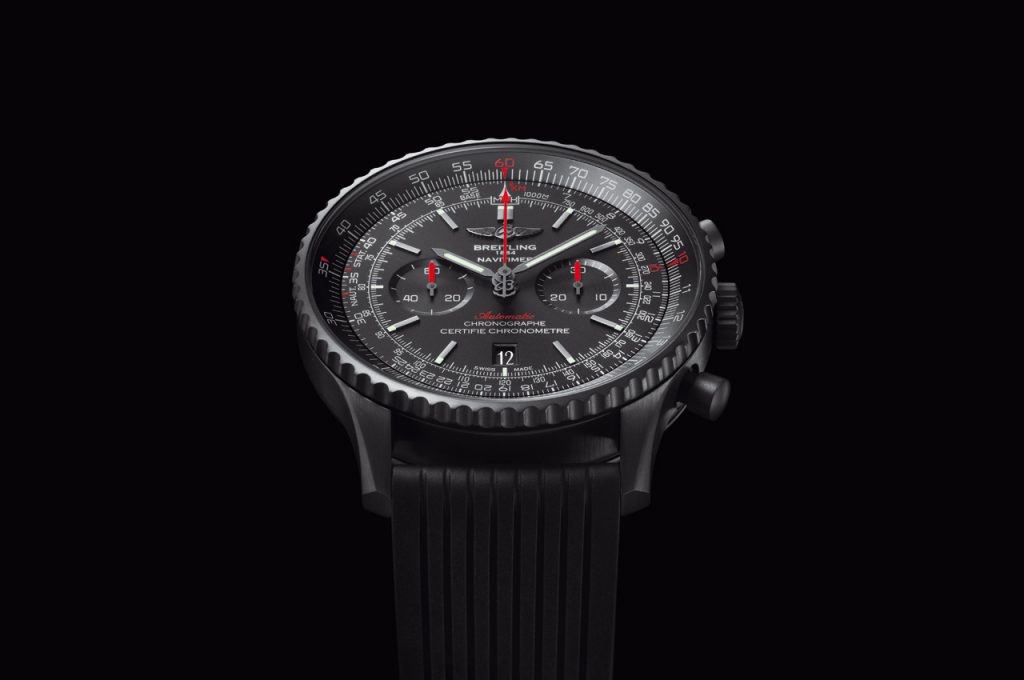 Breitling-Navitimer-46-Blacksteel_01