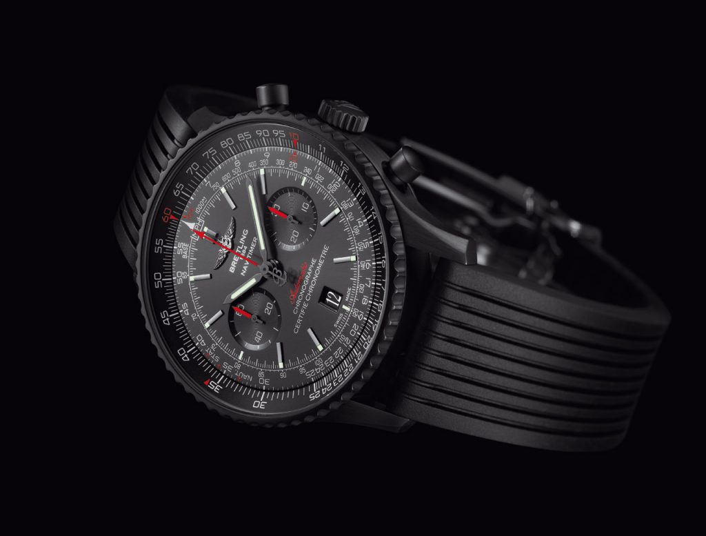 Breitling-Navitimer-46-Blacksteel_02