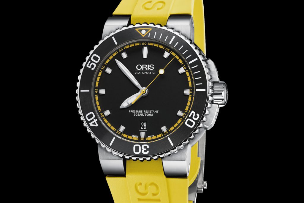 Oris Aquis Date Watch Collection Now More Colourful WristReview Featuring Watch Reviews Critiques Reports News