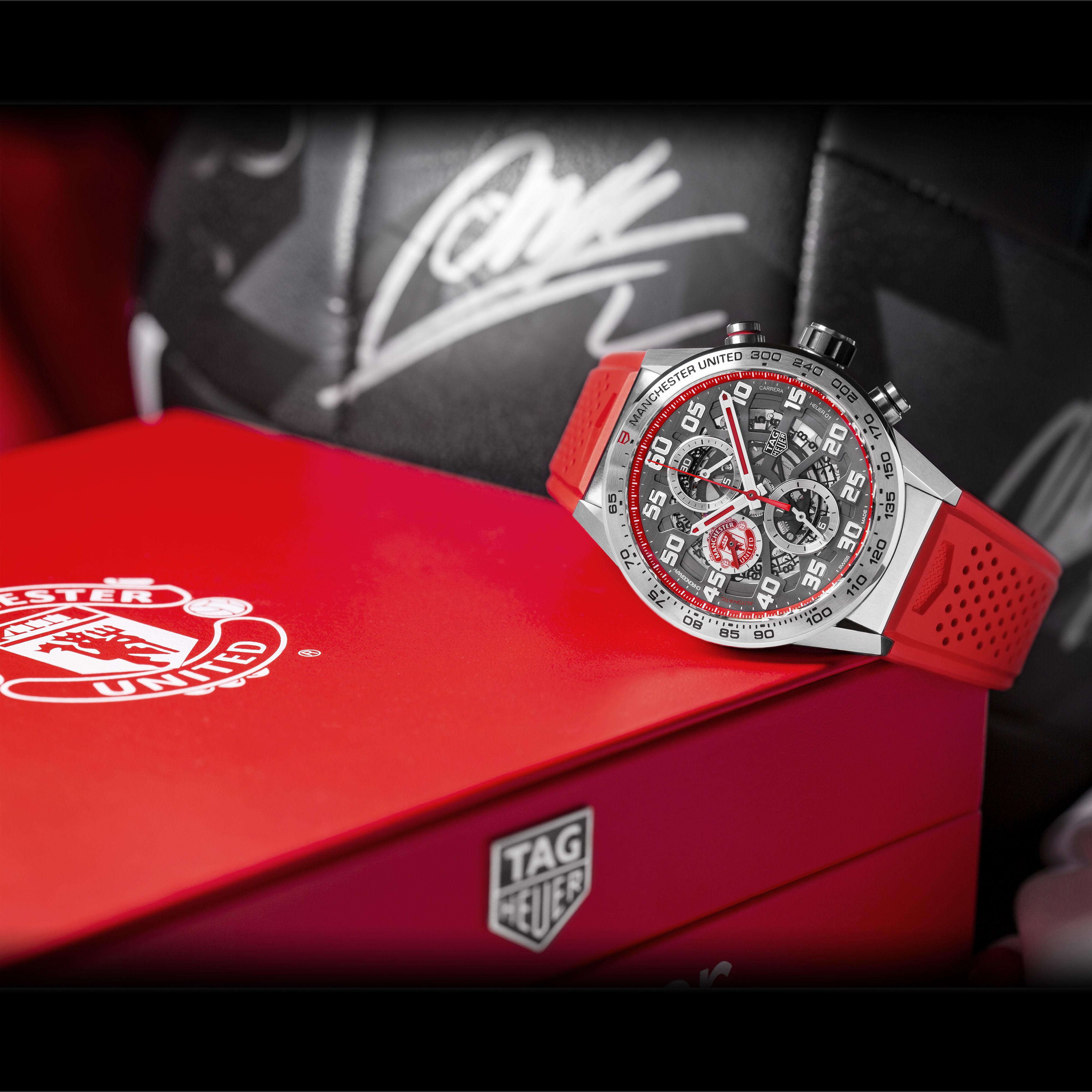 TAG Heuer Carrera Heuer 01 Manchester United Special Edition Watch – WristReview