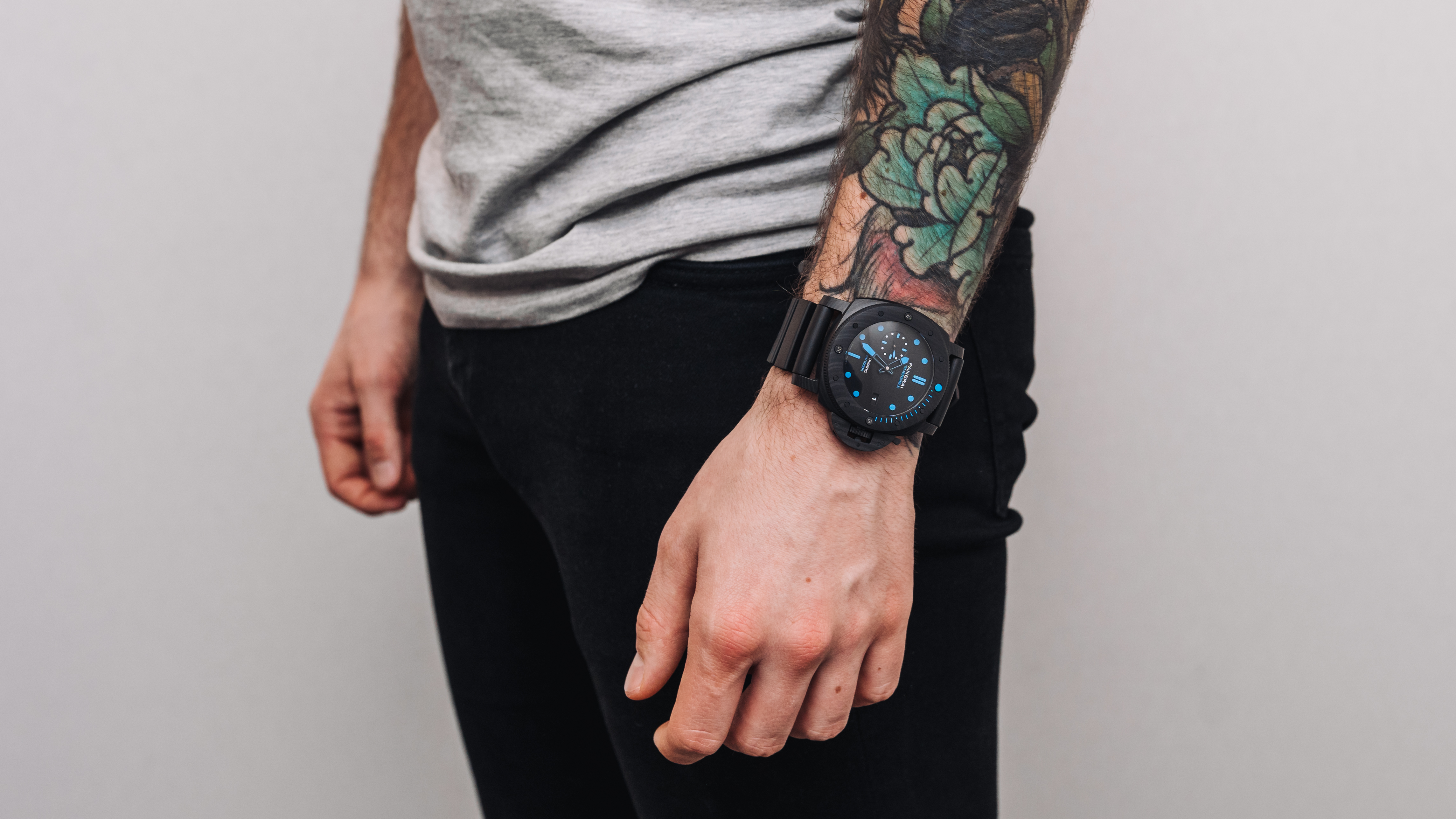 panerai submersible 42mm carbotech