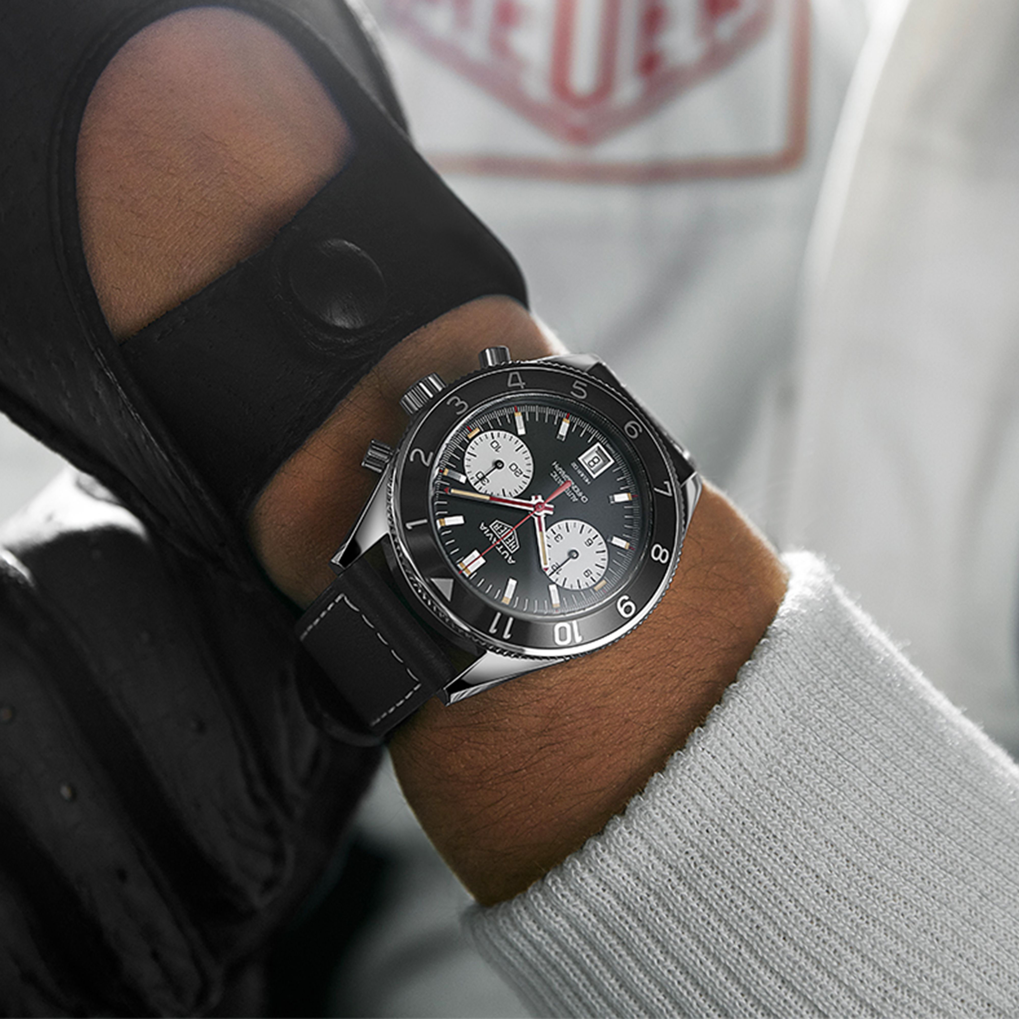TAG Heuer Autavia Heuer 02 Viceroy 1972 Re edition Watch WristReview Featuring Watch Reviews Critiques Reports News